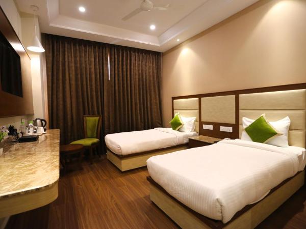 Maple Grand : photo 2 de la chambre deluxe room with 20% discount on food 