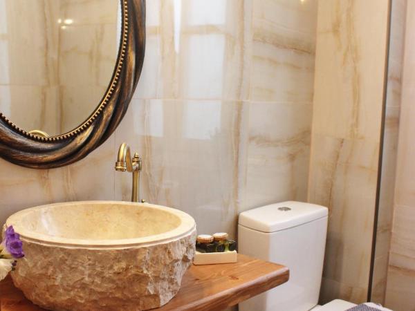 Bozzali Deluxe Hotel : photo 5 de la chambre chambre quadruple