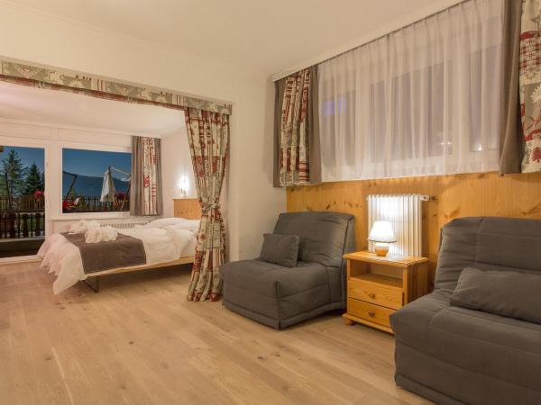 Hotel Ad'Eldorado : photo 2 de la chambre suite junior familiale