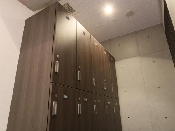 Business Capsule Hotel Lightning Hotel Asakusa : photo 3 de la chambre chambre capsule de luxe pour homme