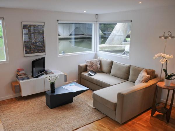 Bed Breakfast Boat : photo 1 de la chambre péniche