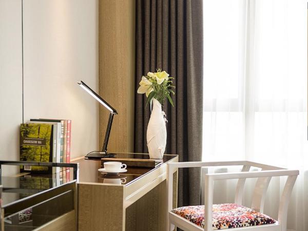 Paco Hotel Shuiyin Road Guangzhou-Free Shuttle Bus For Canton Fair : photo 3 de la chambre chambre lit king-size deluxe