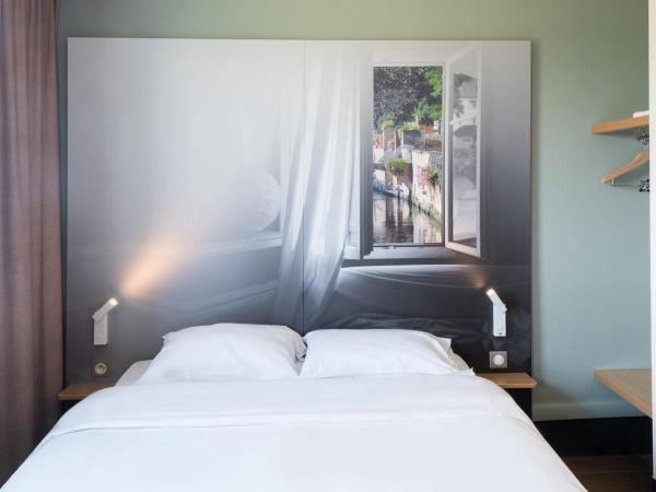 B&B HOTEL Evreux : photo 1 de la chambre chambre double
