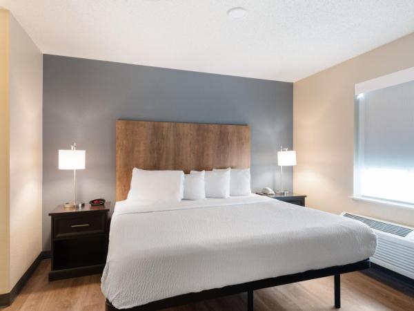 Extended Stay America Premier Suites - Charlotte - Pineville - Pineville Matthews Rd. : photo 7 de la chambre one bedroom suite with one king bed non-smoking