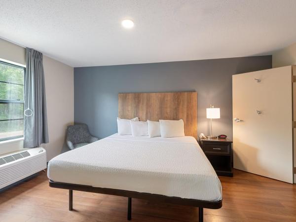 Extended Stay America Premier Suites - Charlotte - Pineville - Pineville Matthews Rd. : photo 5 de la chambre suite 1 chambre lit king-size - accessible aux personnes à mobilité réduite - non-fumeurs