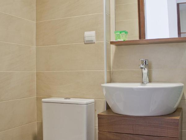 Danaos Hotel : photo 8 de la chambre chambre double