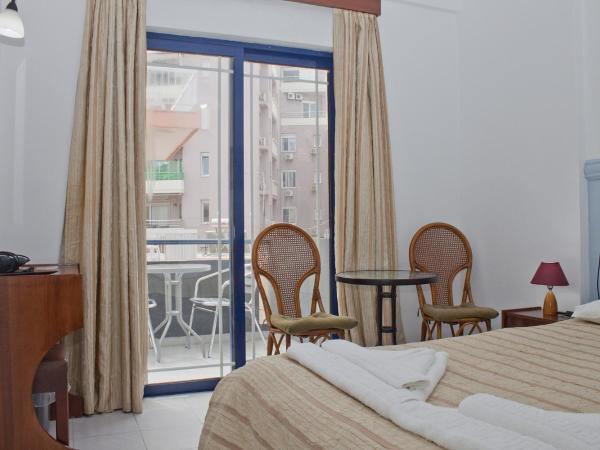 Danaos Hotel : photo 6 de la chambre chambre double