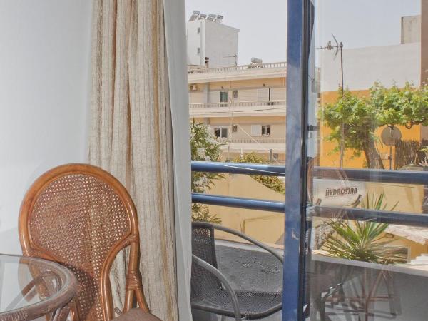 Danaos Hotel : photo 2 de la chambre chambre triple