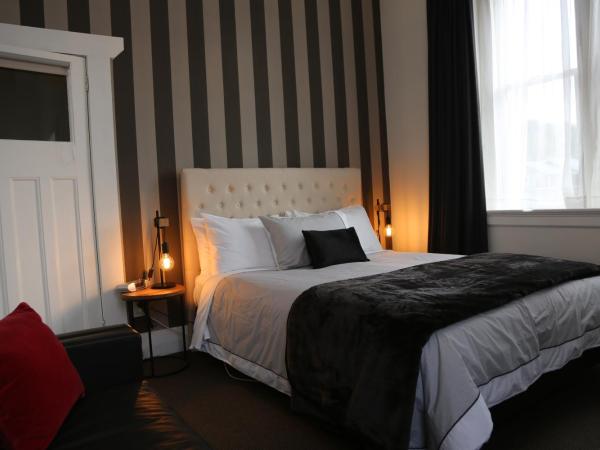 Majestic Mansions - Apartments at St Clair : photo 2 de la chambre appartement 1 chambre