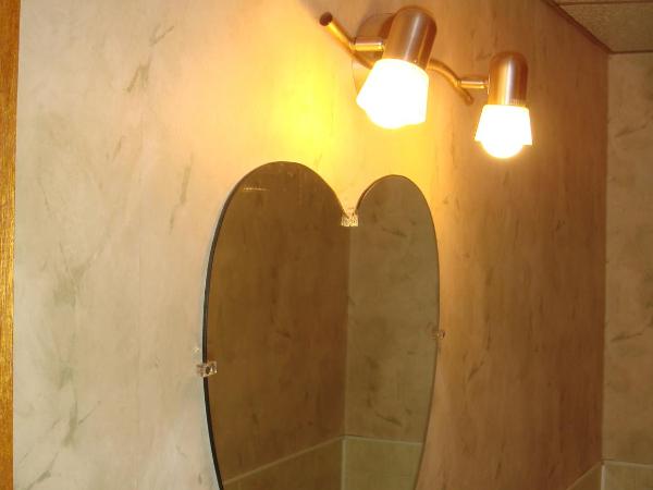 Motor Court Motel : photo 7 de la chambre suite avec jacuzzi