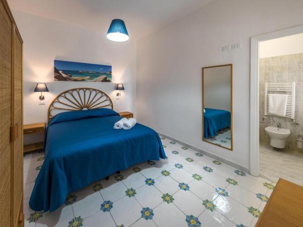 Ischia Dream Sunset : photo 1 de la chambre chambre double avec terrasse