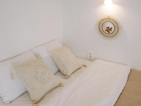 Neat House : photo 9 de la chambre suite familiale avec balcon