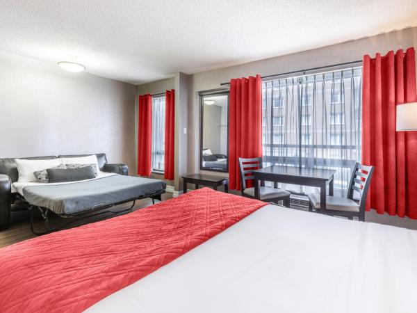 Hotel Universel : photo 3 de la chambre chambre de luxe avec 2 lits queen-size.