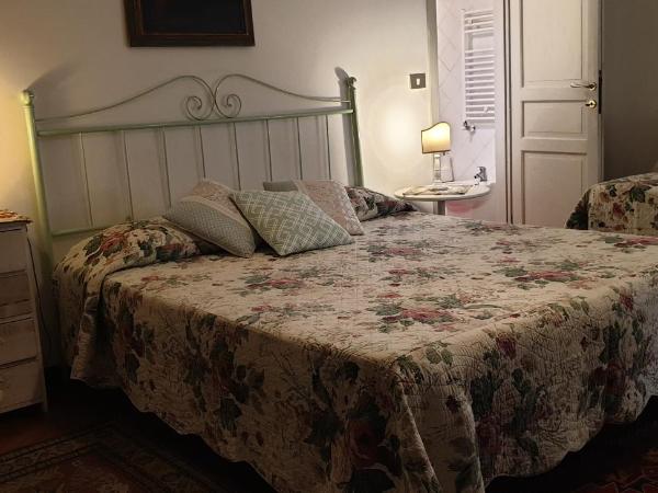 B&B Dei Cavalieri : photo 2 de la chambre chambre triple