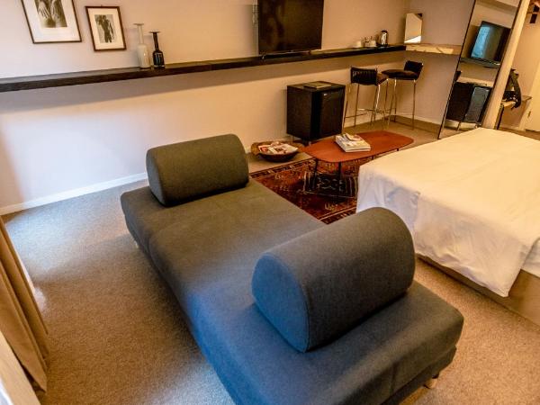 Avogaria 5 Rooms : photo 4 de la chambre suite junior supérieure avec jardin privé