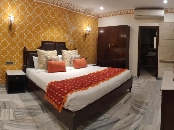 Laxmi Palace Heritage Boutique Hotel : photo 10 de la chambre deluxe double or twin room free pick up on arrival only from train or bus station (8am-8pm)