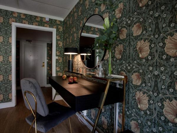 Centric Hotel : photo 10 de la chambre chambre quadruple