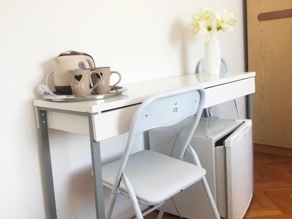 Apartment & Rooms Riva : photo 3 de la chambre chambre double avec balcon - vue sur mer