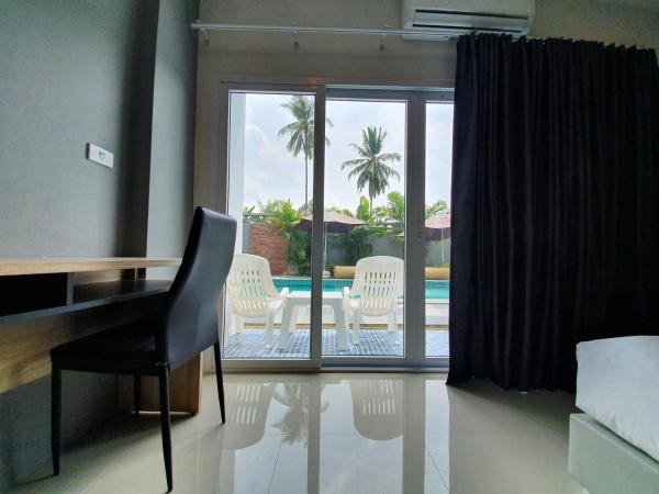 Big Buddha Hillside Hotel : photo 7 de la chambre chambre double - vue sur piscine