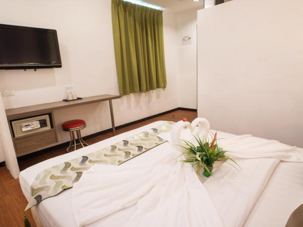 Yan Hotel : photo 6 de la chambre chambre de luxe avec fenêtre