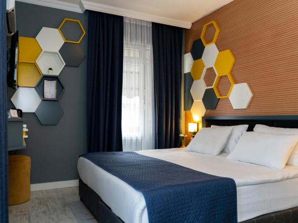 Letstay Hotel - Adults Only : photo 2 de la chambre chambre standard