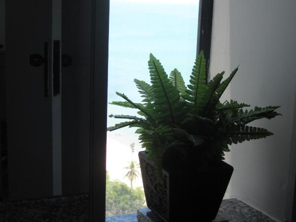 Vip Iracema Flat : photo 9 de la chambre appartement 1 chambre avec balcon et vue sur mer
