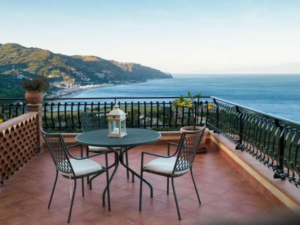 Hotel Sirius : photo 3 de la chambre chambre triple standard - vue sur mer