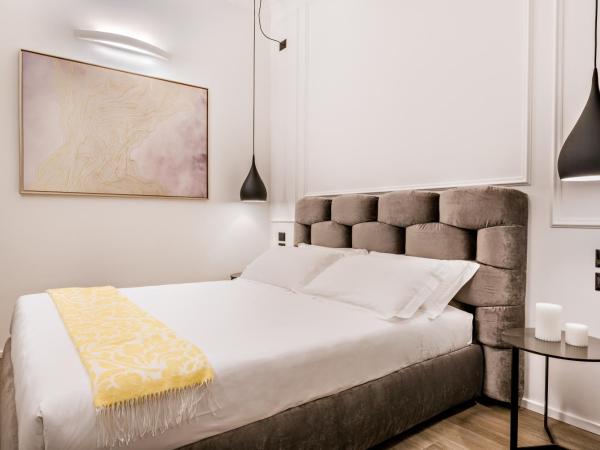 La Spezia by The First - Luxury Rooms & Suites : photo 1 de la chambre chambre double avec vue interne