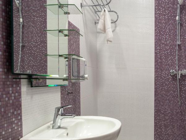 Vivien Szálló : photo 1 de la chambre chambre lits jumeaux avec balcon