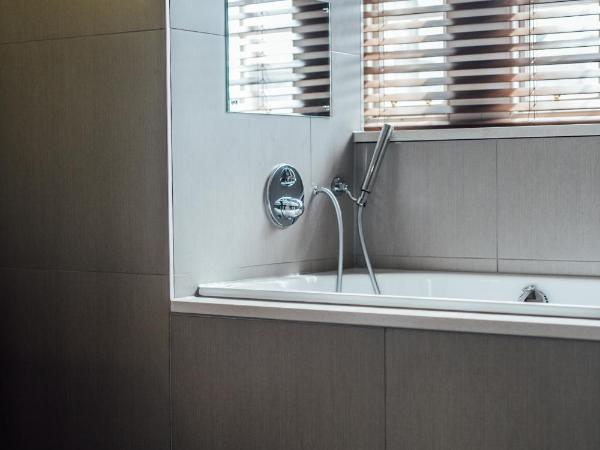 Tigerlily : photo 3 de la chambre suite noire