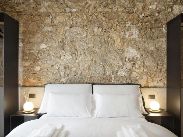 ISONZO SUITES : photo 5 de la chambre chambre double deluxe avec douche