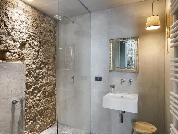 ISONZO SUITES : photo 8 de la chambre chambre lit king-size deluxe