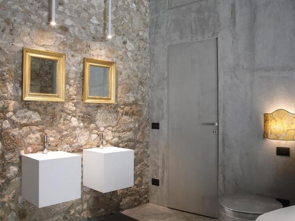 ISONZO SUITES : photo 7 de la chambre chambre double deluxe avec douche