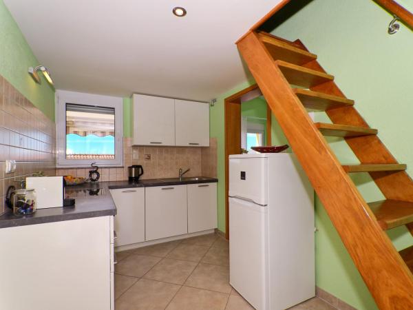 Apartments Tomislav : photo 2 de la chambre maisonnette