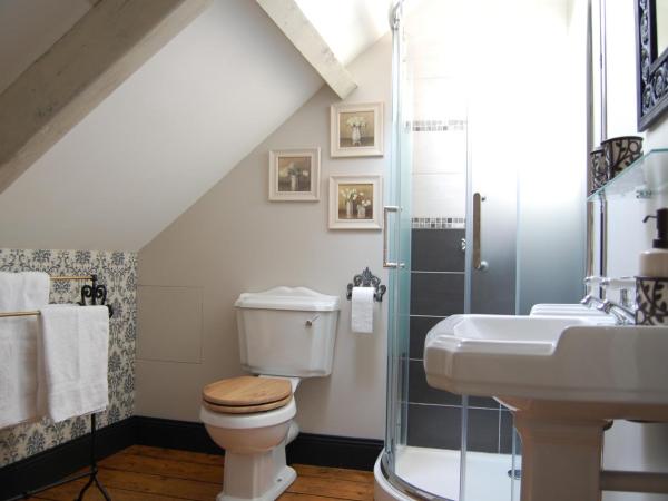 Chambres d'hôtes du château : photo 6 de la chambre chambre double deluxe