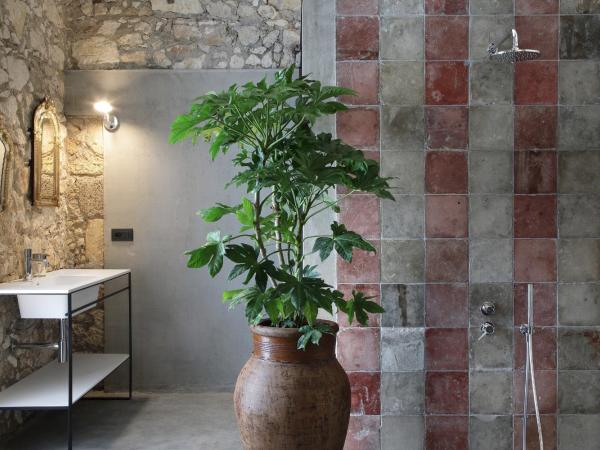 ISONZO SUITES : photo 7 de la chambre chambre double deluxe avec baignoire