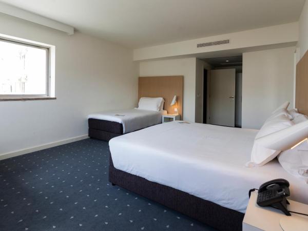 Stay Hotel Coimbra Centro : photo 5 de la chambre chambre triple