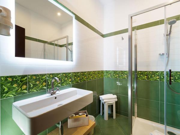 Hotel Sirius : photo 3 de la chambre chambre double ou lits jumeaux supérieure - vue sur mer