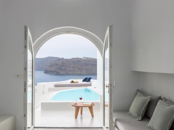 Aspaki by Art Maisons : photo 4 de la chambre suite troglodyte 2 chambres avec piscine privée - vue sur volcan