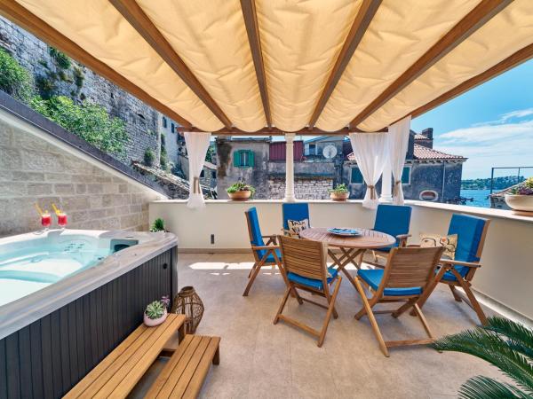 Villa Pergola : photo 4 de la chambre appartement de luxe avec terrasse