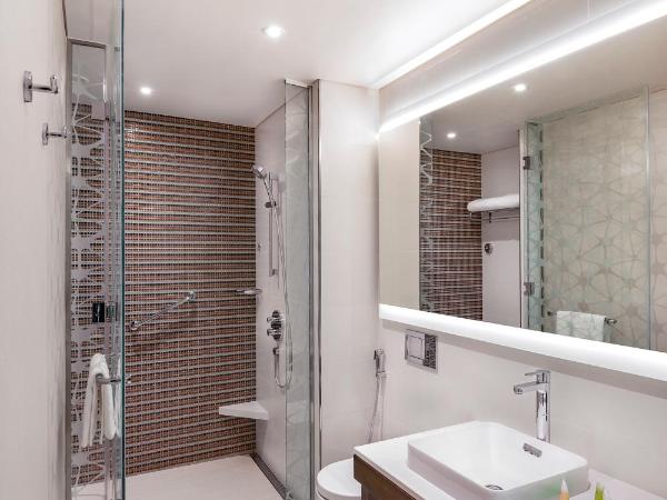 Hyatt Place Dubai Wasl District : photo 4 de la chambre chambre lit king-size avec canapé-lit