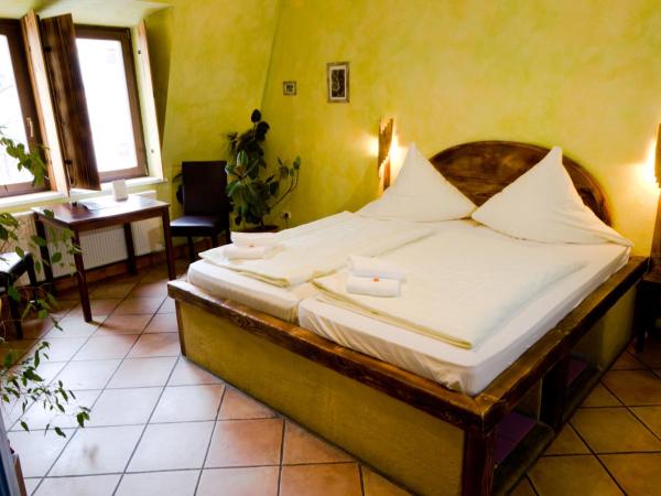 Gästehaus Mezcalero : photo 1 de la chambre chambre double avec salle de bains commune