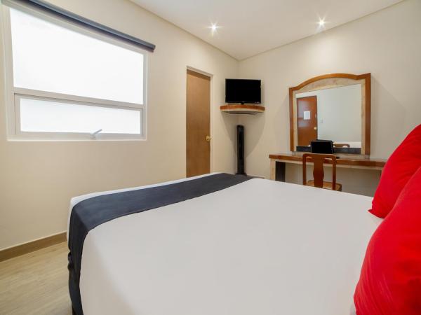 Hotel Monarca : photo 6 de la chambre chambre supérieure