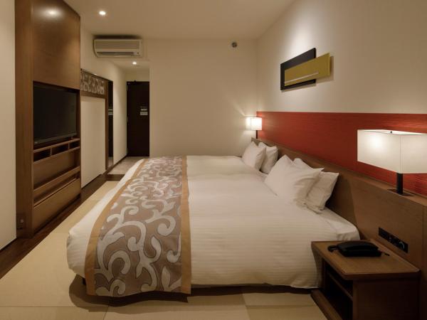 Ours Inn Hankyu : photo 4 de la chambre modern twin room - non smoking