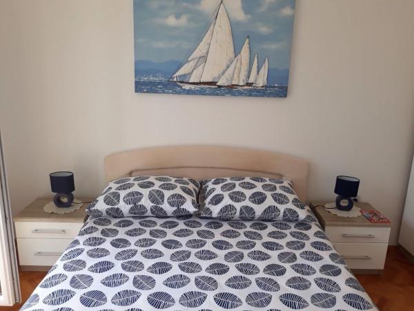 Rooms Sentic : photo 6 de la chambre chambre double