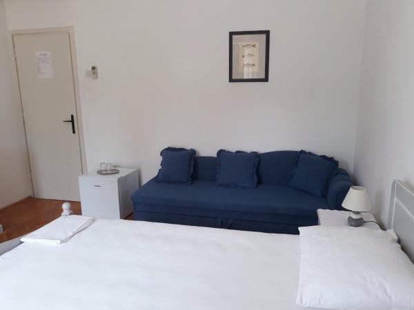 Rooms Sentic : photo 10 de la chambre chambre double