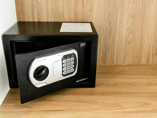 B's Suites Mérida : photo 5 de la chambre chambre standard lit queen-size