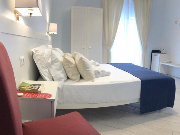 Maison Claudette Toledo : photo 2 de la chambre suite - vue sur ville