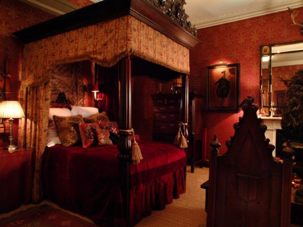 The Witchery by the Castle : photo 1 de la chambre suite de luxe - inner sanctum