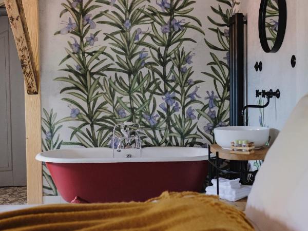 Monastery Garden Bistro & Rooms : photo 10 de la chambre chambre double deluxe